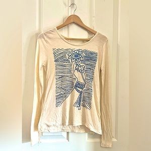 Lucky Brand Lotus Hand Tee Top, size XS, Long Sleeve with an Open Twist Back